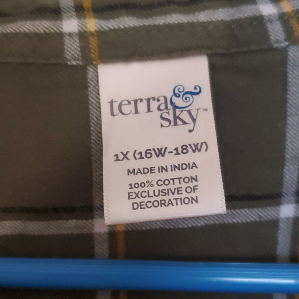 Flannel - Picture 2 of 3